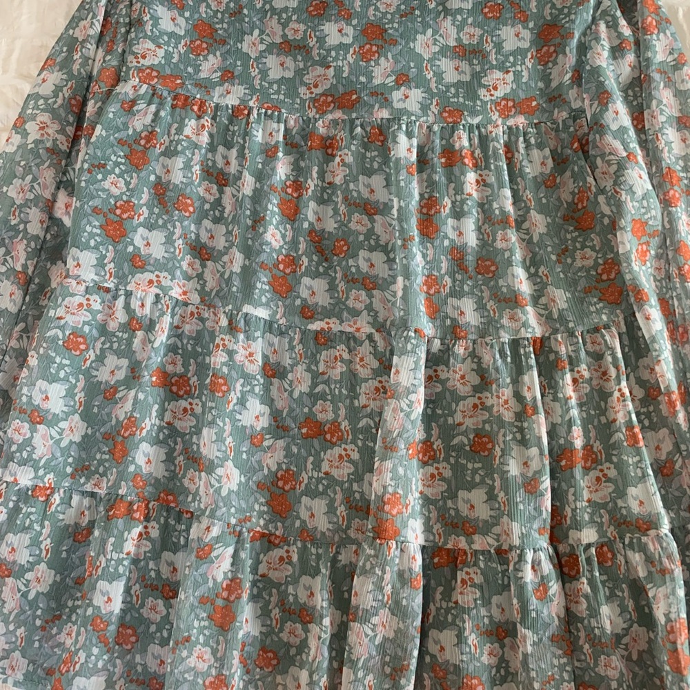 SHEIN Floral Print Blouse - Picture 8 of 16